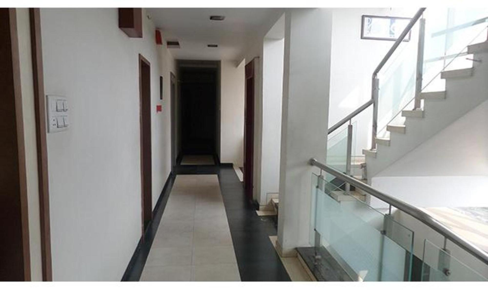 Fabhotel Skylark Inn Nashik Extérieur photo